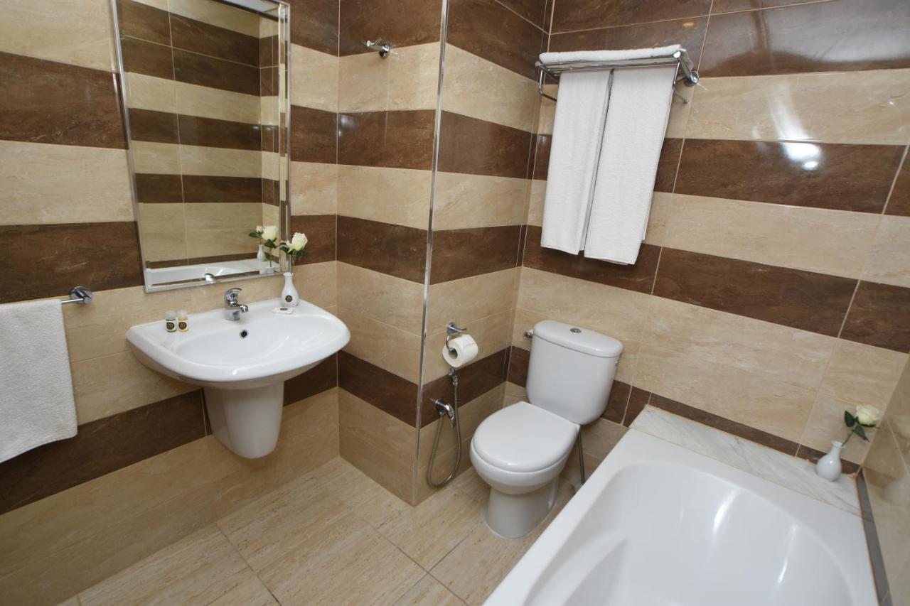 Downtown Tunis Hotel מראה חיצוני תמונה